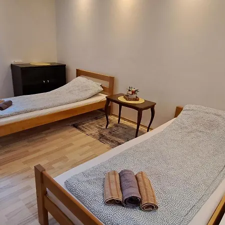 Quiet Place Near The Center Appartement *